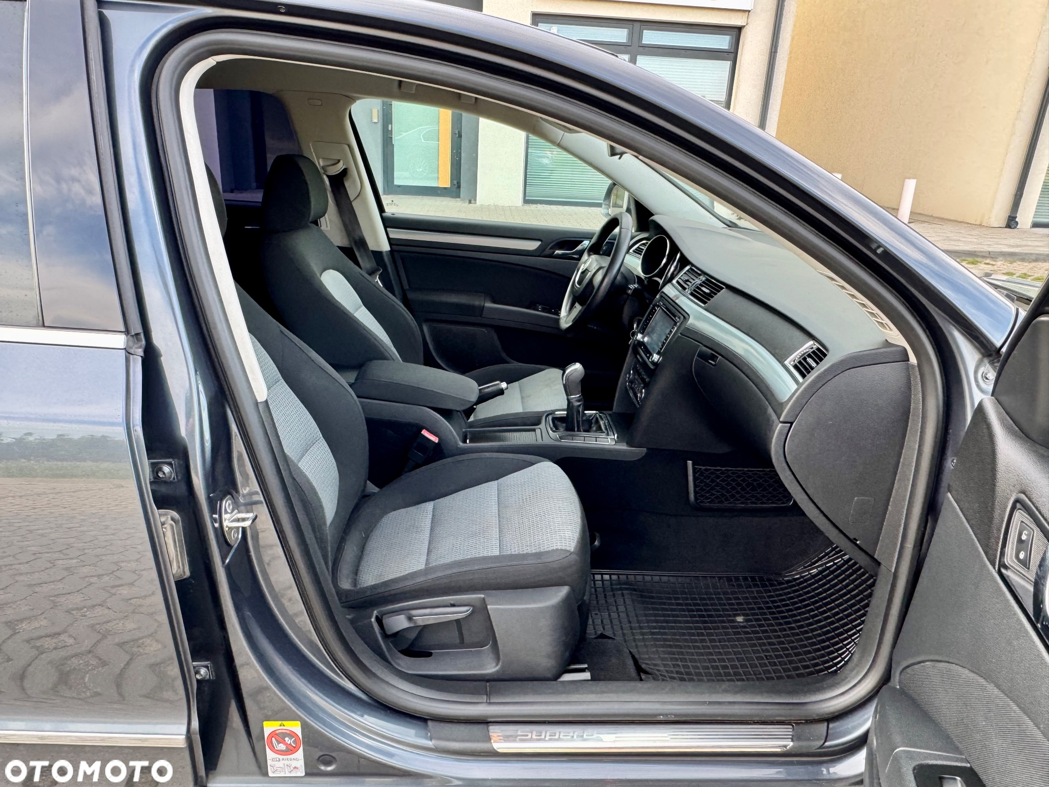 Skoda Superb 1.8 TSI Comfort - 11