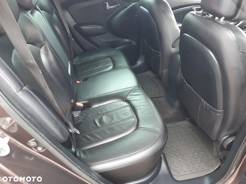 Hyundai ix35 2.0 CRDi Premium 2WD - 18