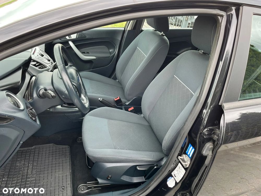 Ford Fiesta 1.25 Champions Edition - 7