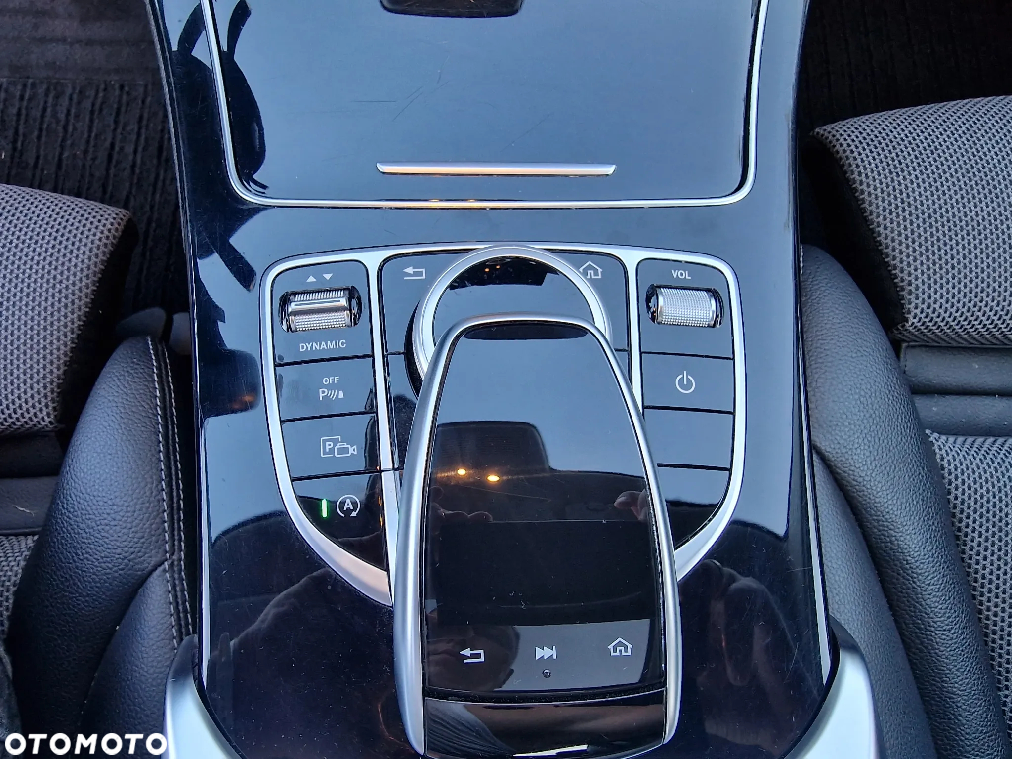 Mercedes-Benz Klasa C 180 T 9G-TRONIC Avantgarde - 27