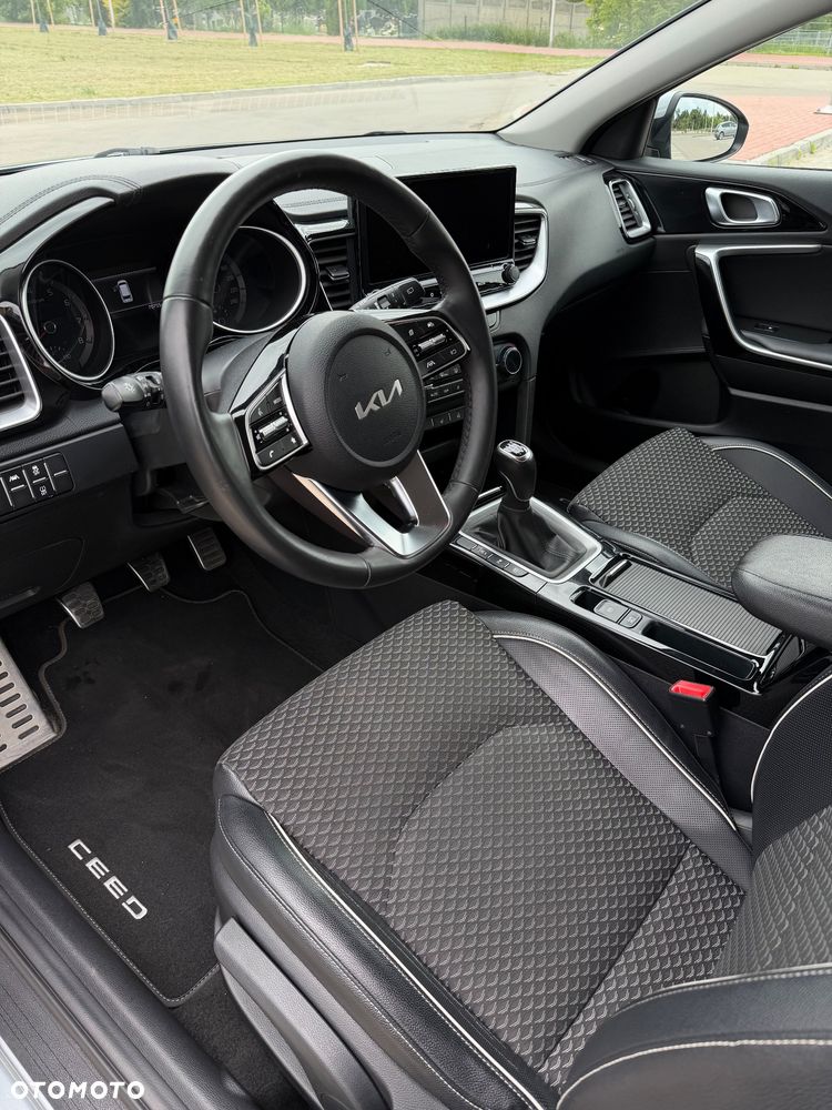 Kia Ceed 1.5 T-GDI Business Line - 6