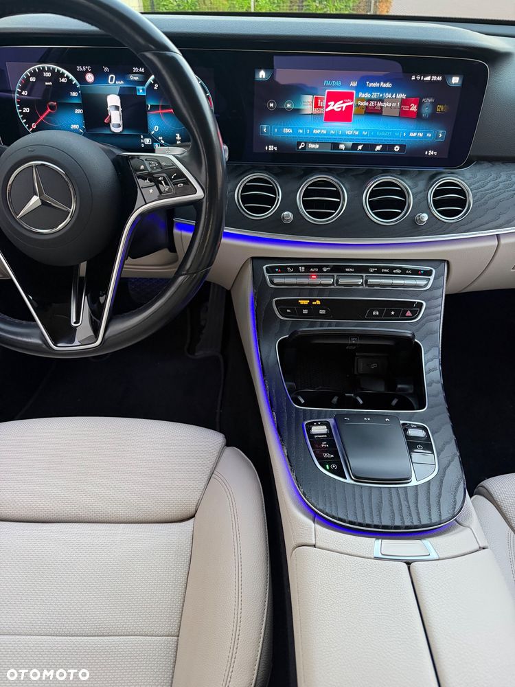Mercedes-Benz Klasa E 220 d 4-Matic Avantgarde - 17