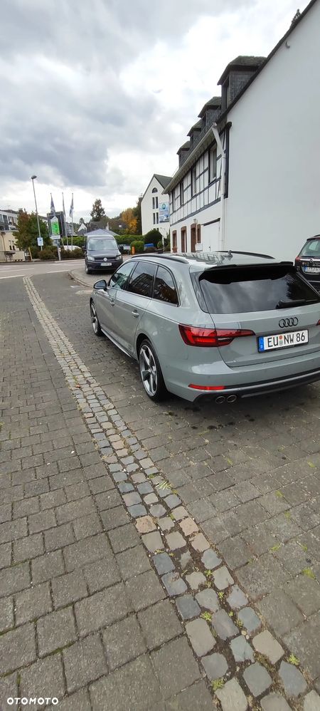 Audi A4 Avant 2.0 TDI sport - 17