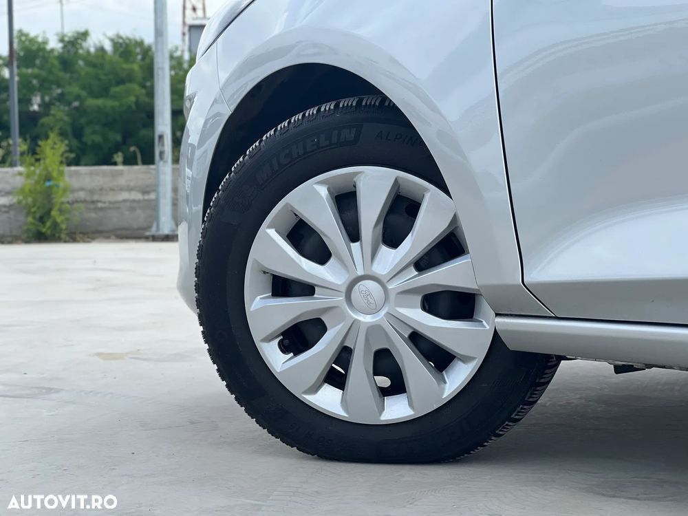 Ford Fiesta 1.0 EcoBoost Powershift Trend - 5