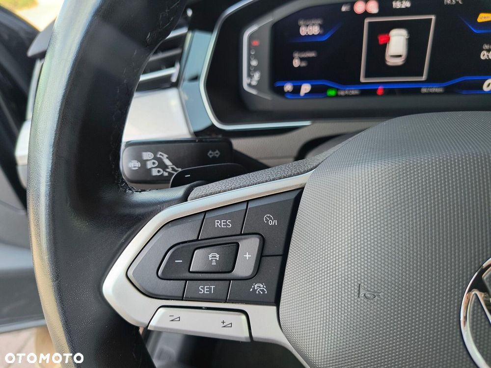 Volkswagen Passat - 23