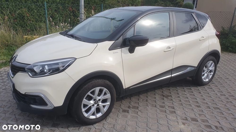 Renault Captur - 1