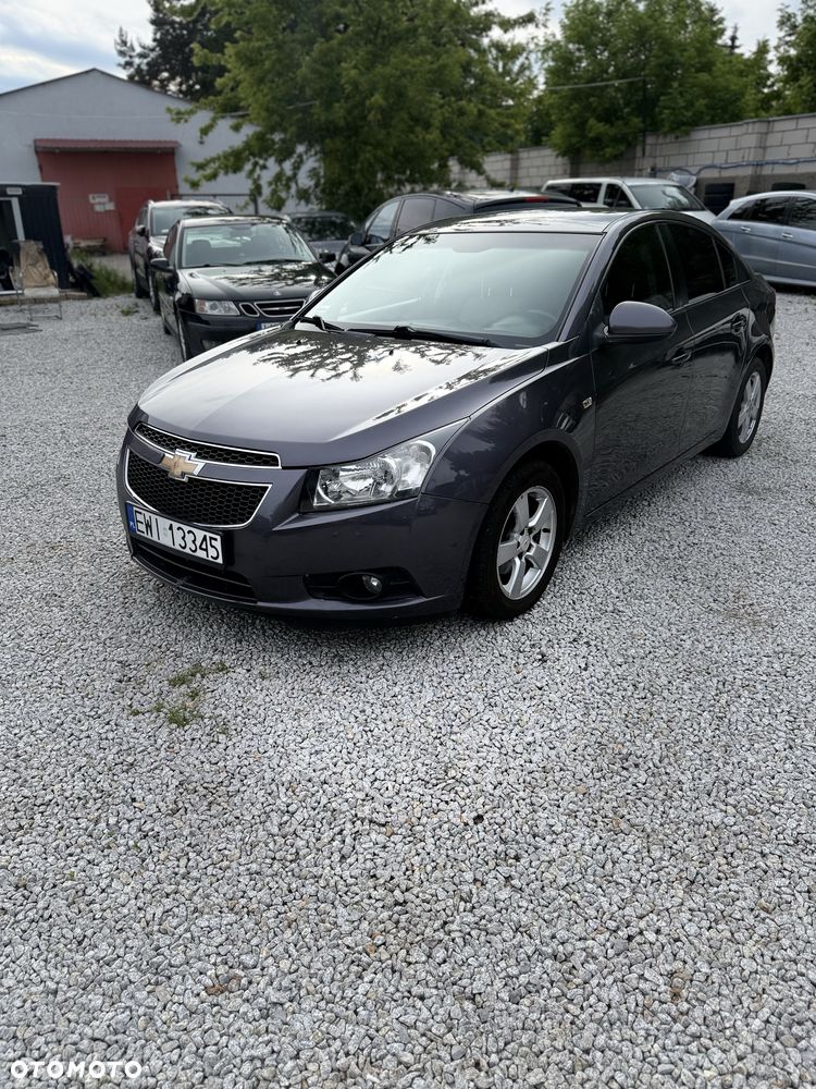 Chevrolet Cruze - 1