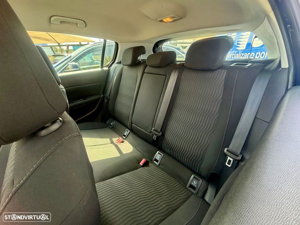 Peugeot 308 1.6 BlueHDi Active - 18