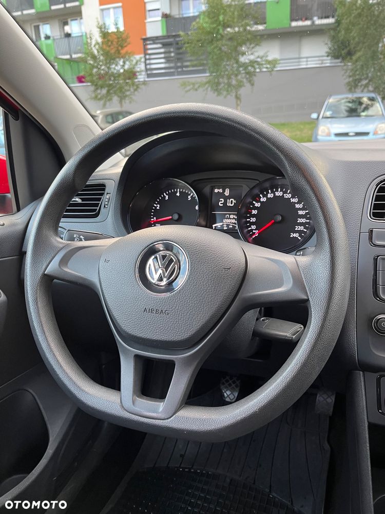 Volkswagen Polo 1.0 Trendline Perfectline - 29