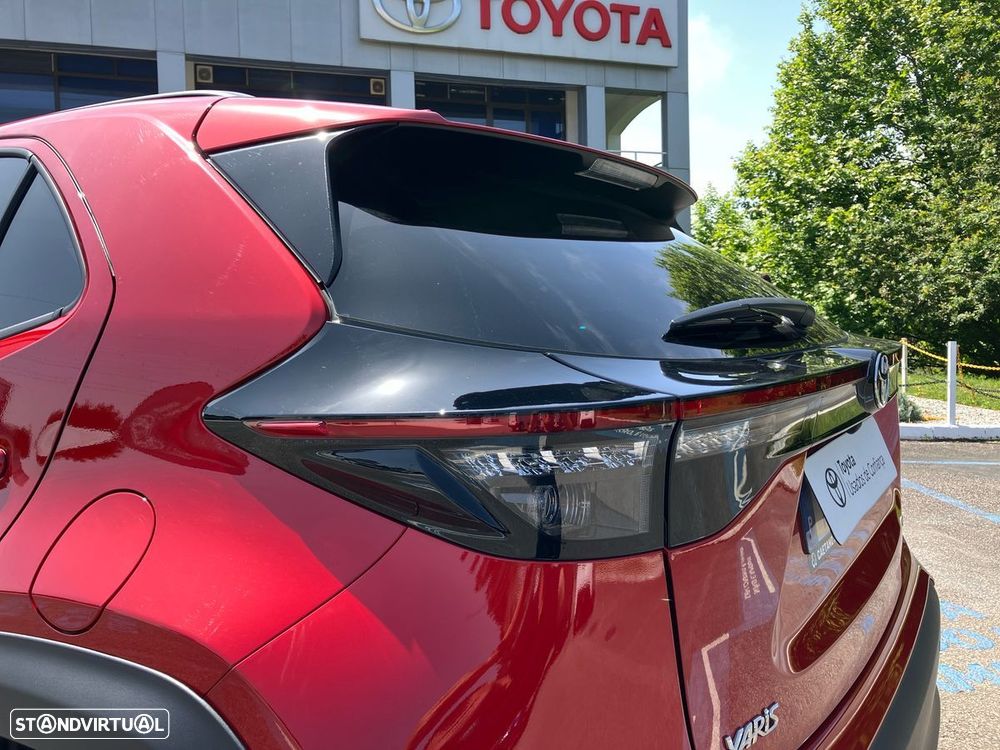 Toyota Yaris Cross 1.5 HDF Luxury - 24