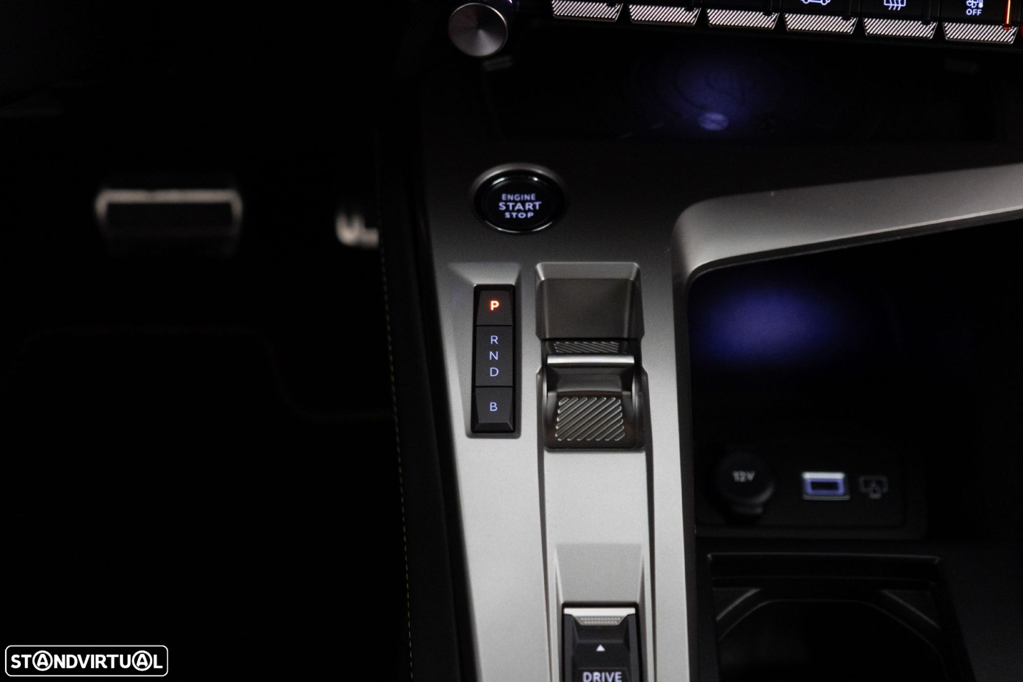 Peugeot 408 1.6 Hybrid GT e-EAT8 - 25