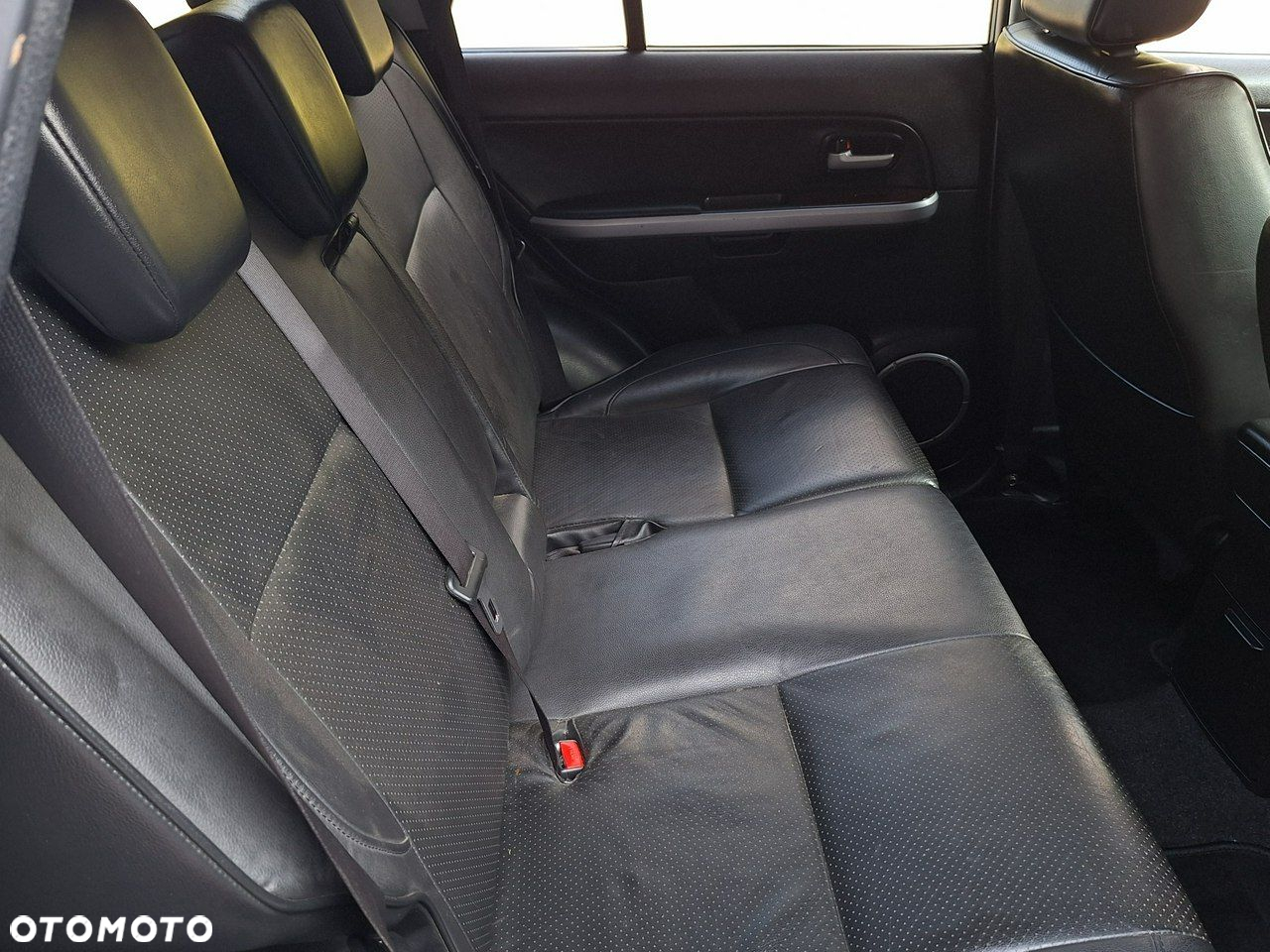 Suzuki Grand Vitara - 10