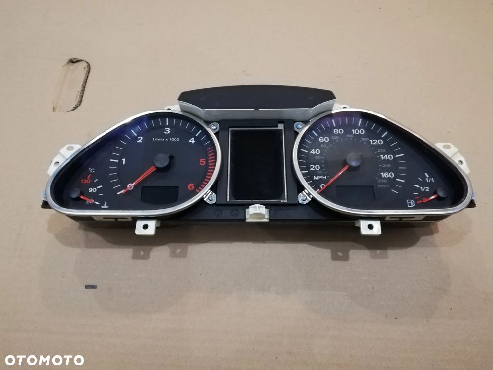 AUDI Q7 4L LICZNIK ZEGARY 4L0920981B - 1