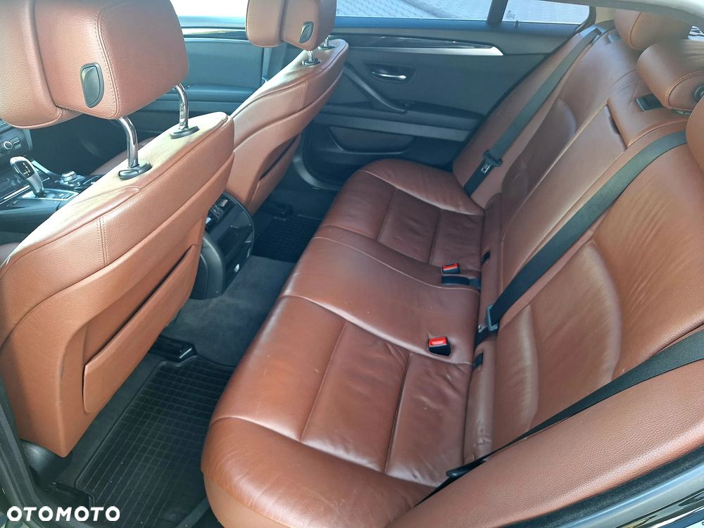 BMW Seria 5 520d - 20
