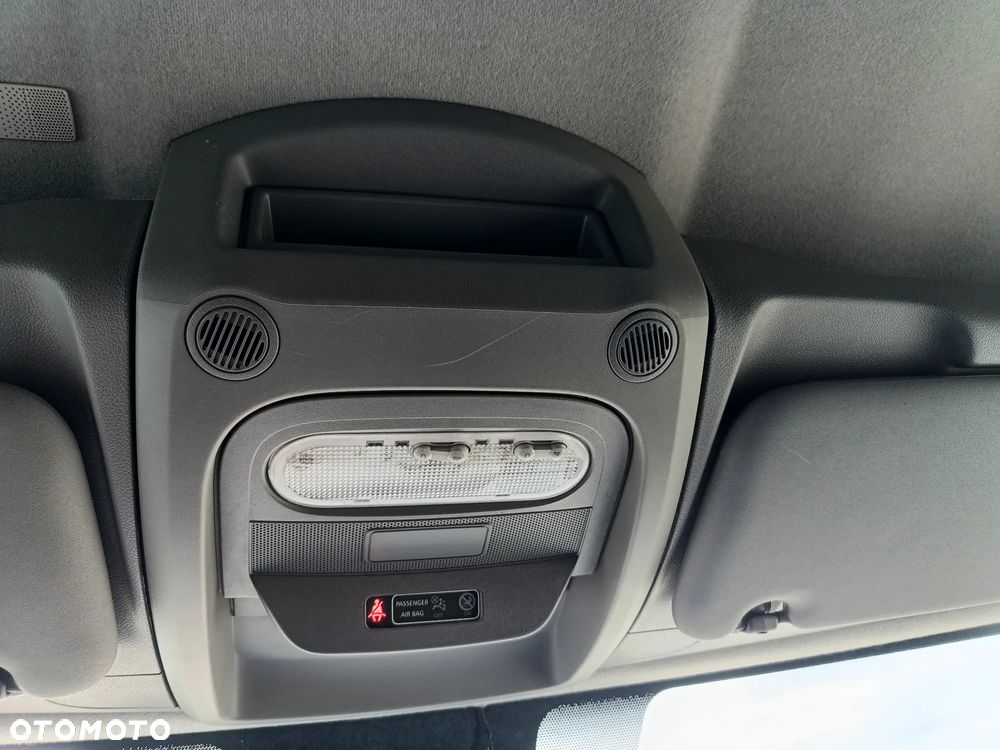 Renault MASTER 2.3 CDTI 135KM Bezwypadkowy - 23