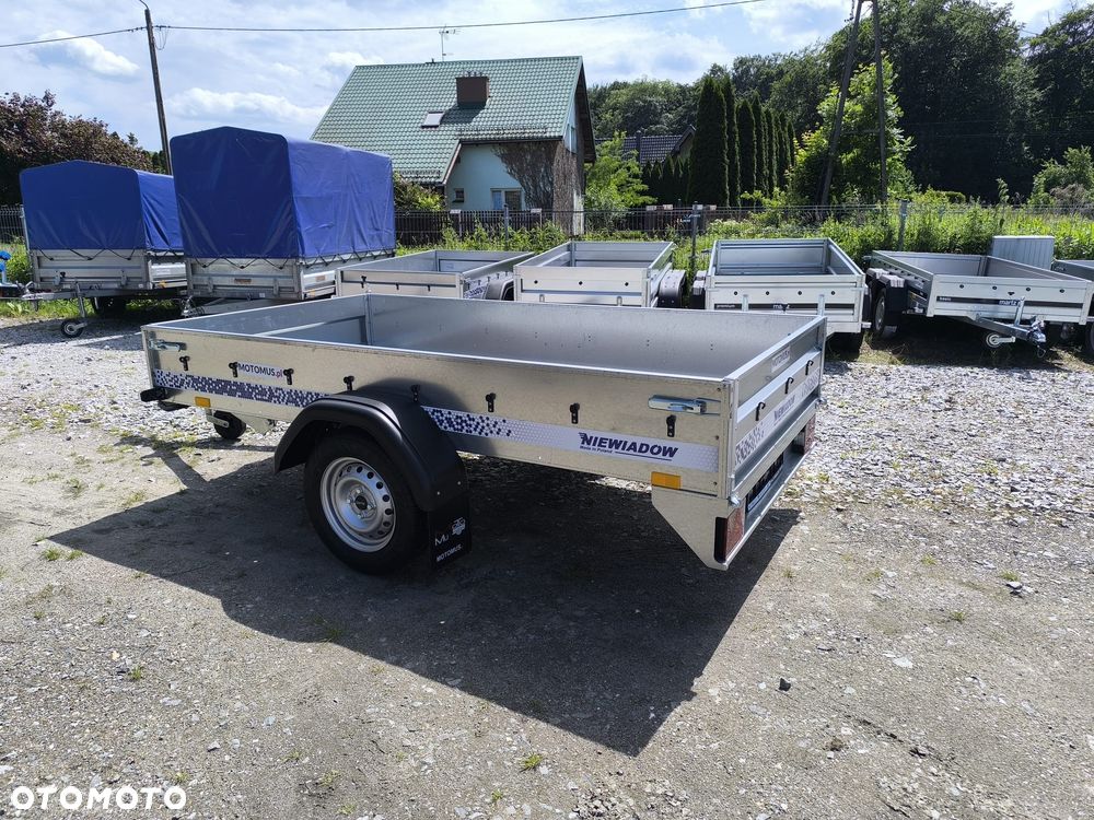 Niewiadów Przyczepa Niewiadów N426U 260x138x35cm 1 oś 750kg burty boczne 2mm Kraków MOTOMUS - 12