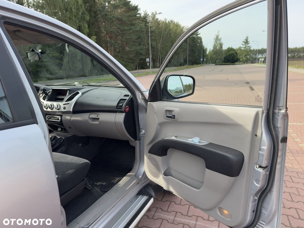 Mitsubishi L200 2.5 DID Intense - 20