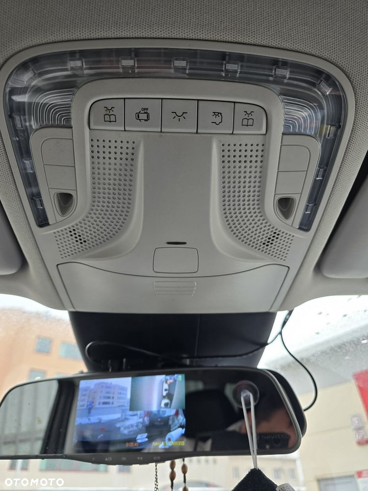 Mercedes-Benz Vito CDI Tourer Base 447.701 - 12