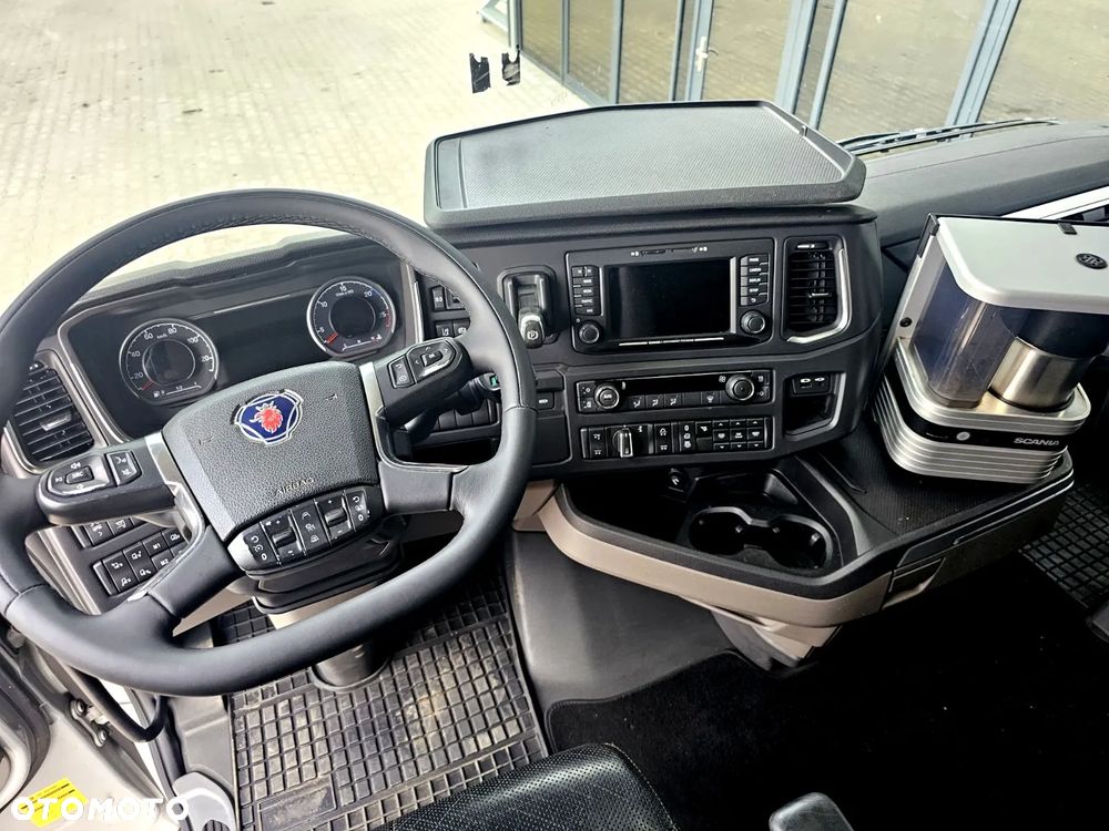 Scania S450 - 13