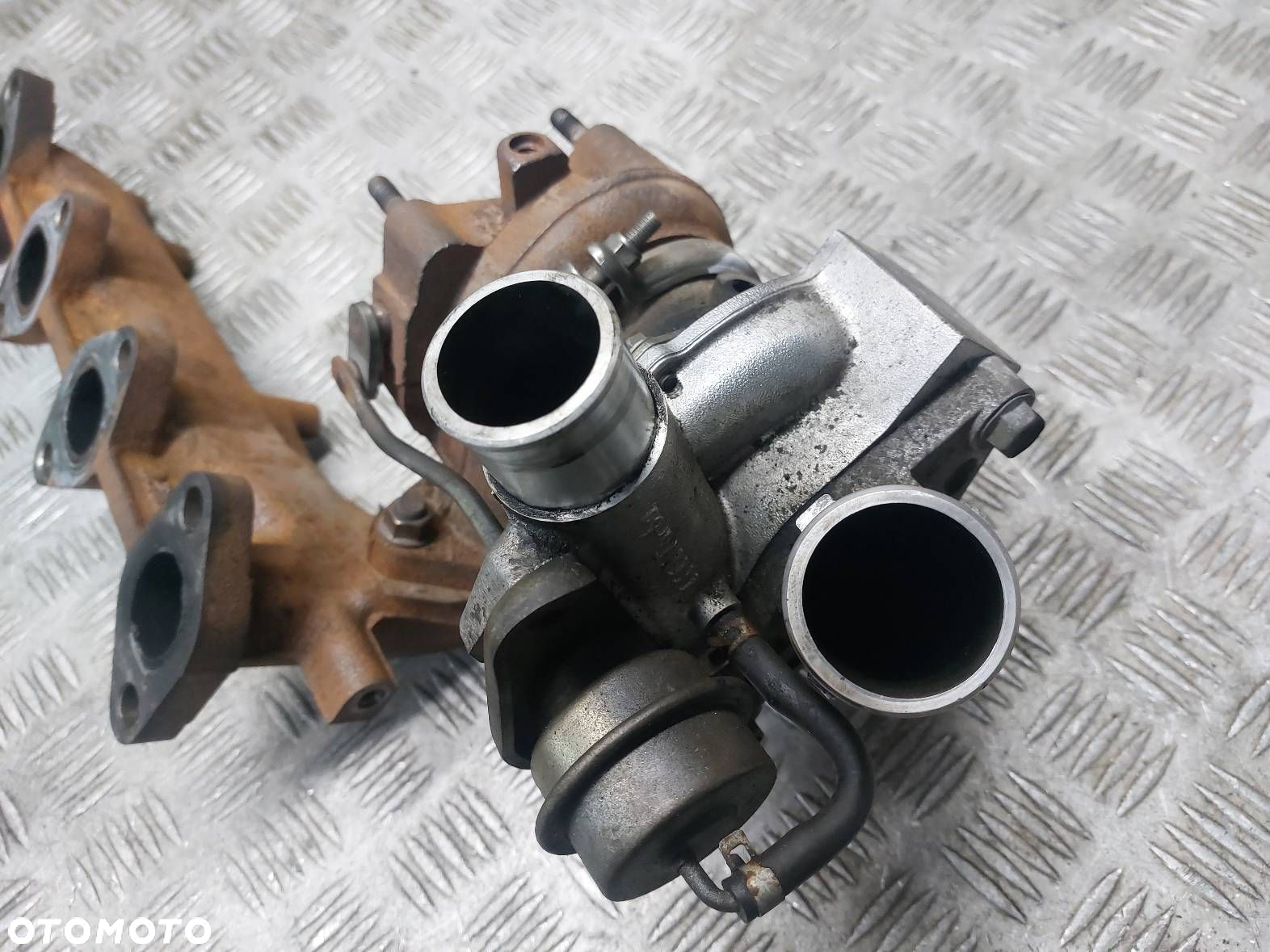 TURBOSPRĘŻARKA TURBINA TOYOTA COROLLA E12 2.0 D4D 17201-27050 - 4