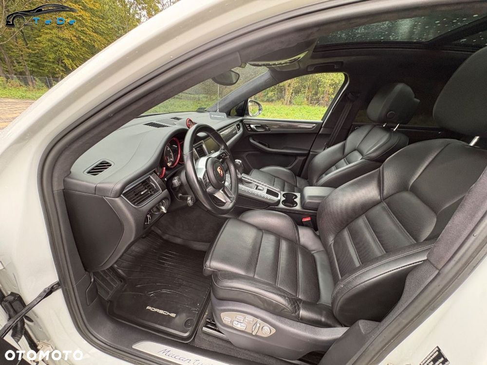 Porsche Macan 2015