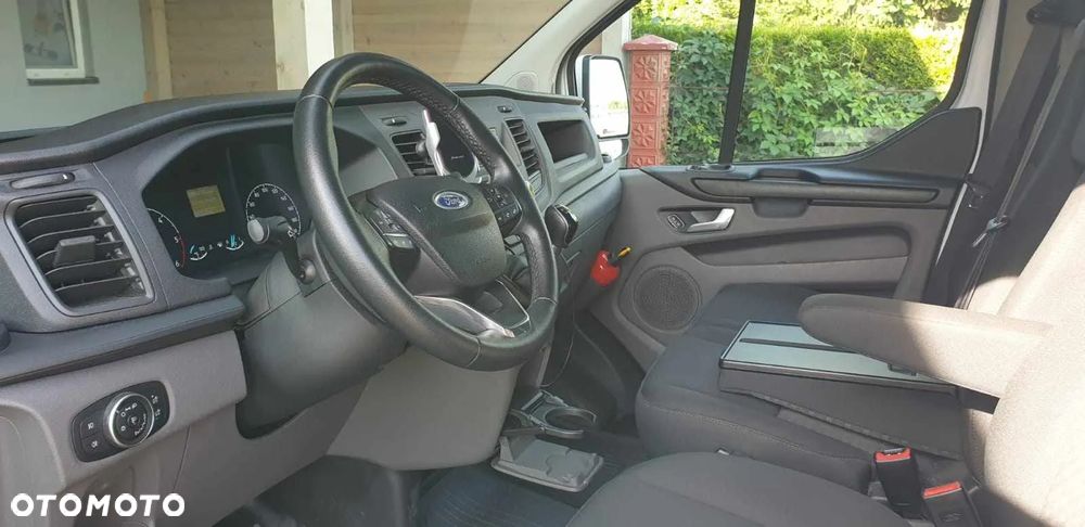 Ford Transit custom - 8