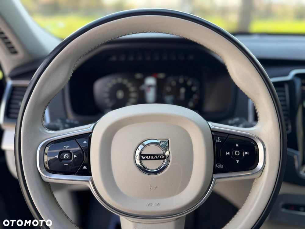 Volvo XC 90 T5 AWD Inscription 7os - 30