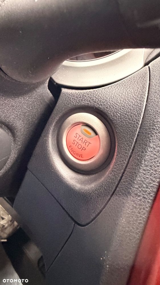 Nissan Juke 1.6 Tekna S&S - 34