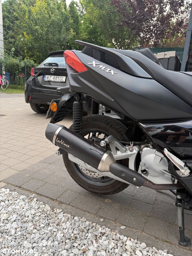 Yamaha X-max - 3