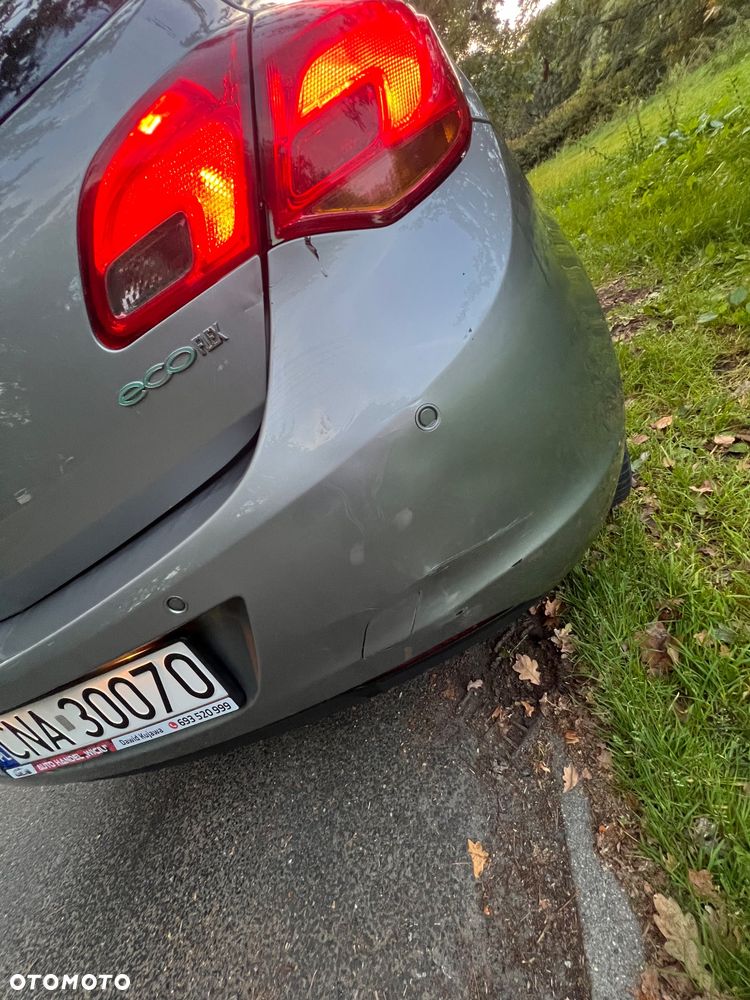 Opel Astra 1.4 Essentia - 10
