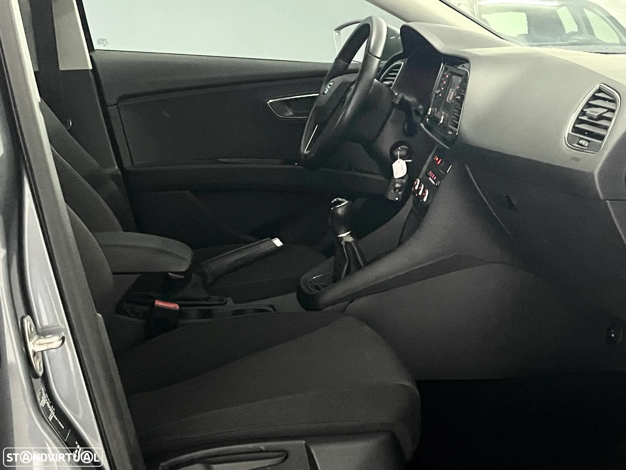 SEAT Leon ST 1.6 TDI Reference Ecomotive - 20