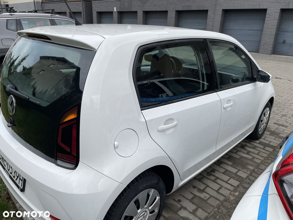Volkswagen up! 1.0 move - 10