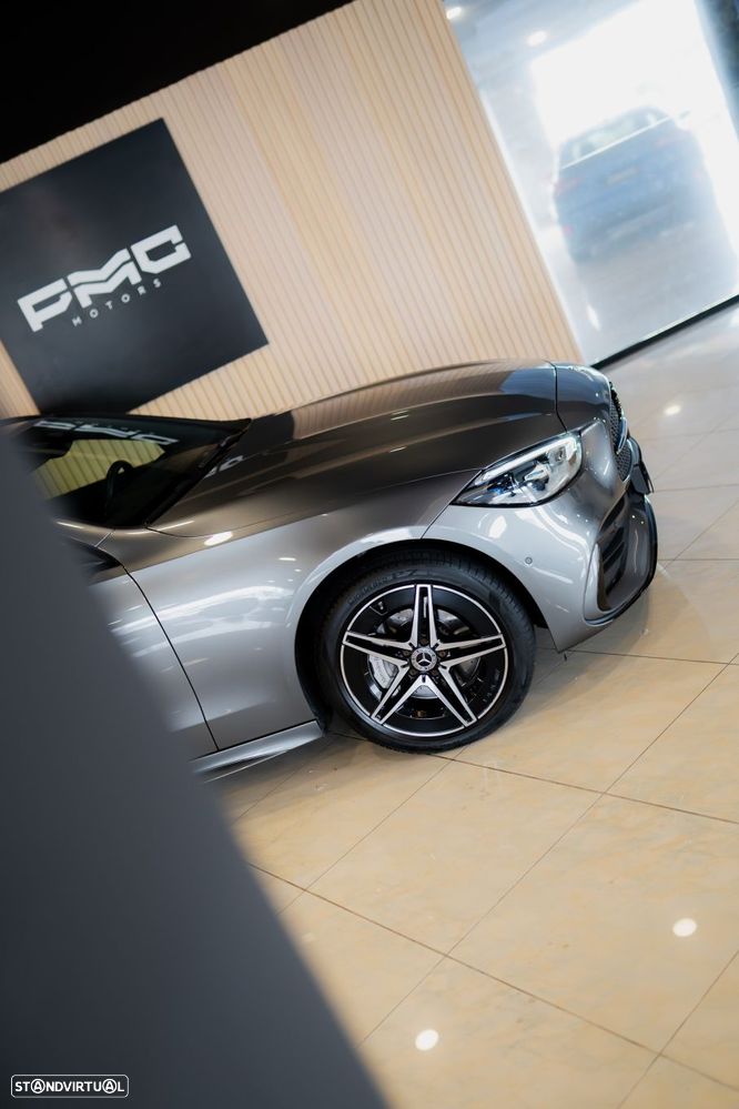 Mercedes-Benz C 300 e AMG Line - 14