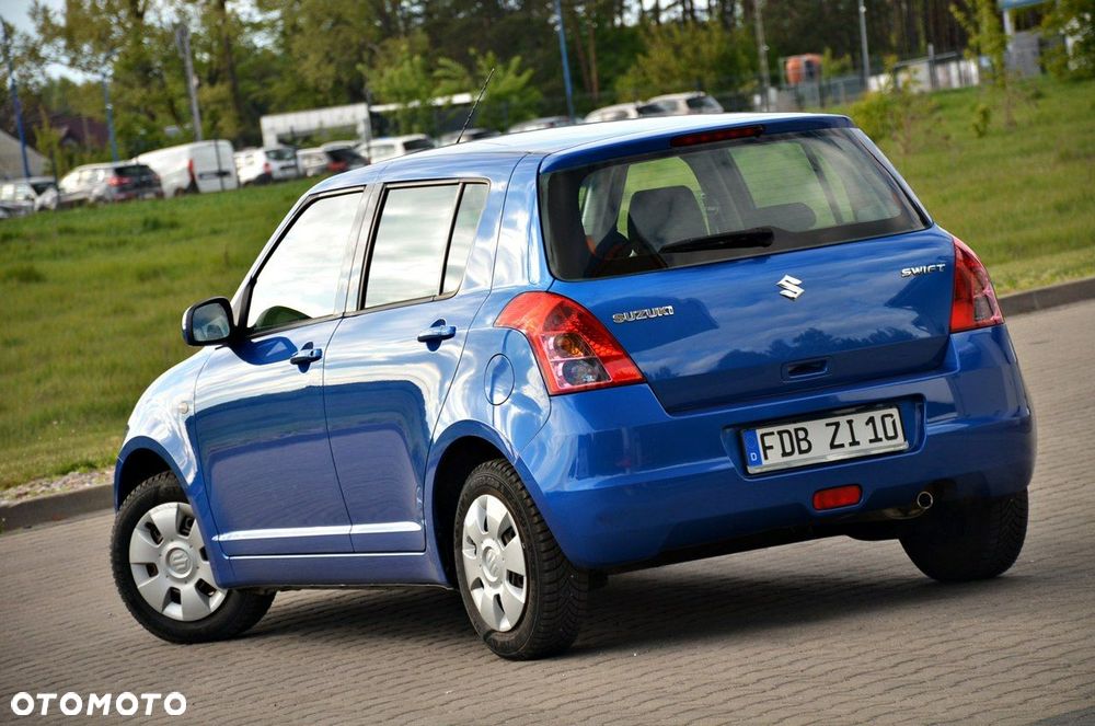 Suzuki Swift - 7