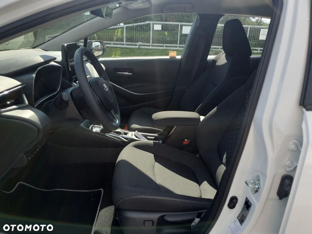 Toyota Corolla 1.8 Hybrid Comfort - 16