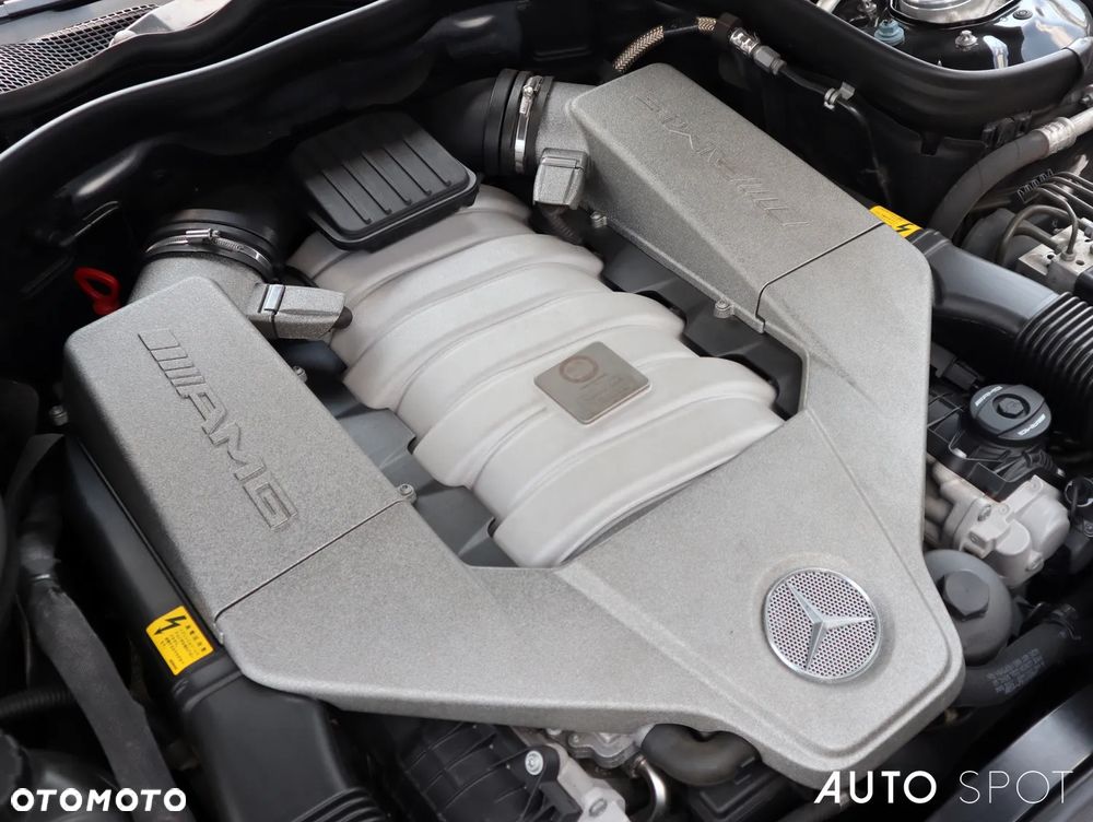 Mercedes-Benz Klasa E 63 AMG AMG Speedshift 7G-MCT - 18
