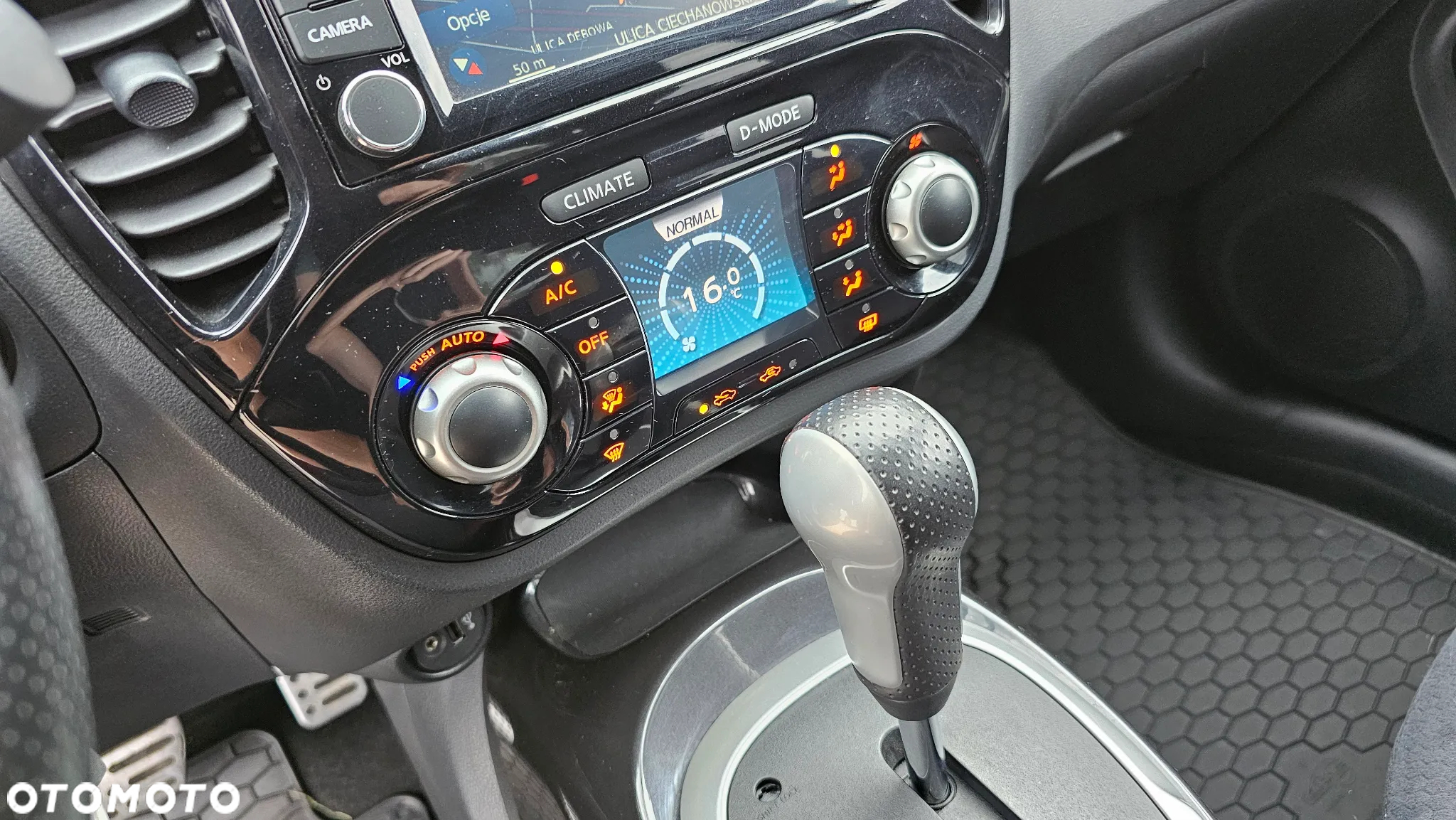 Nissan Juke 1.6 T N-Tec 4x4 - 21