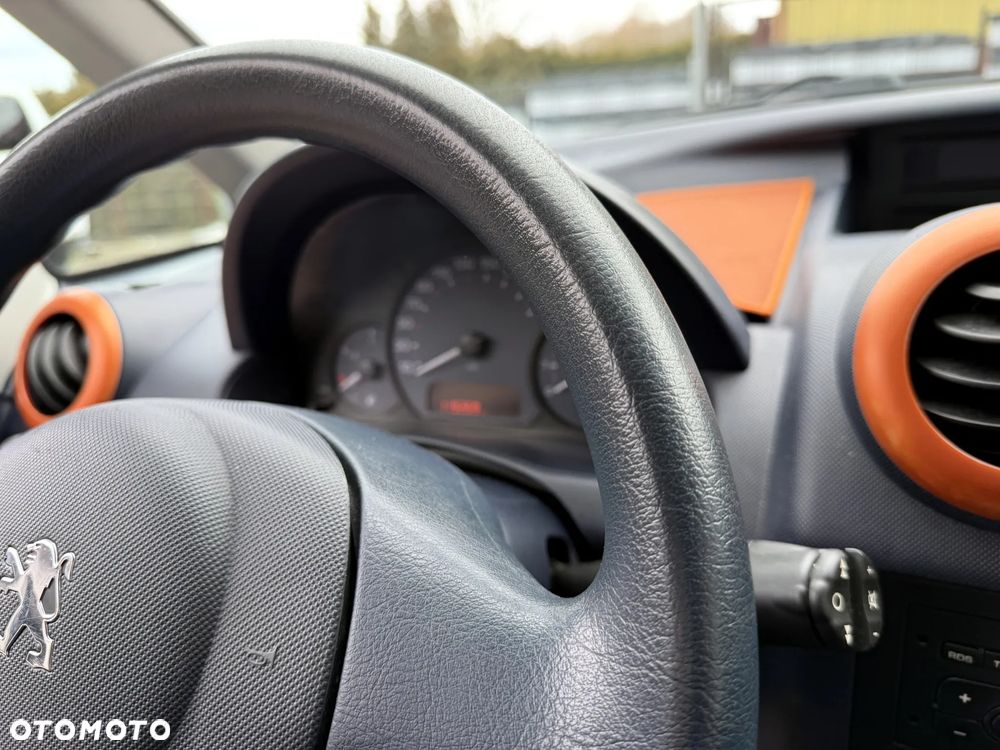 Peugeot 1007 75 Tendance - 16