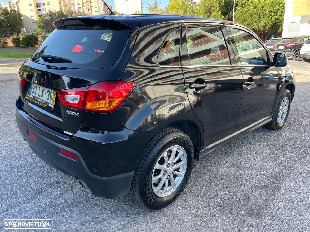 Mitsubishi ASX 1.8 DI-D Intense 4WD - 4