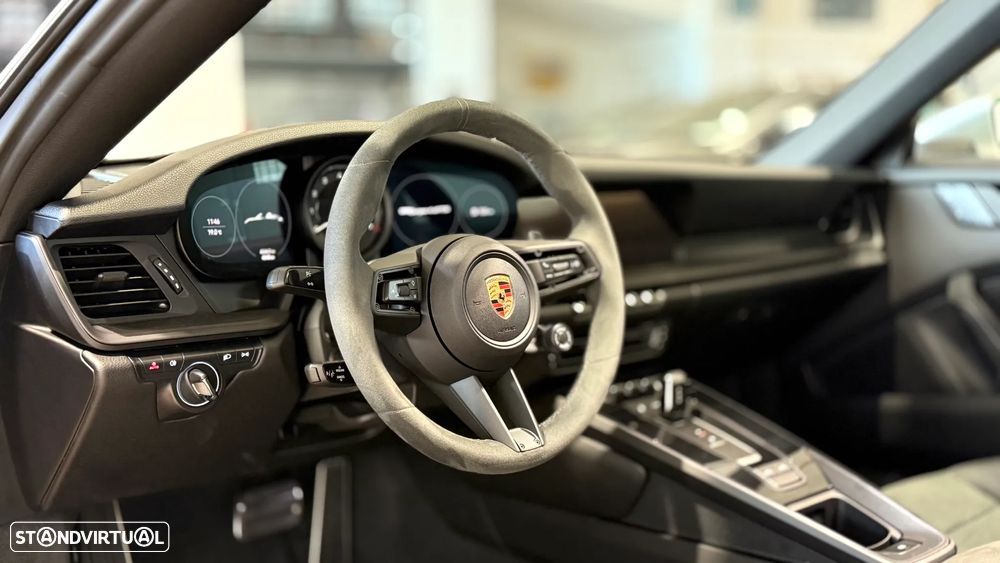 Porsche 911 (992) Targa 4 GTS PDK - 10