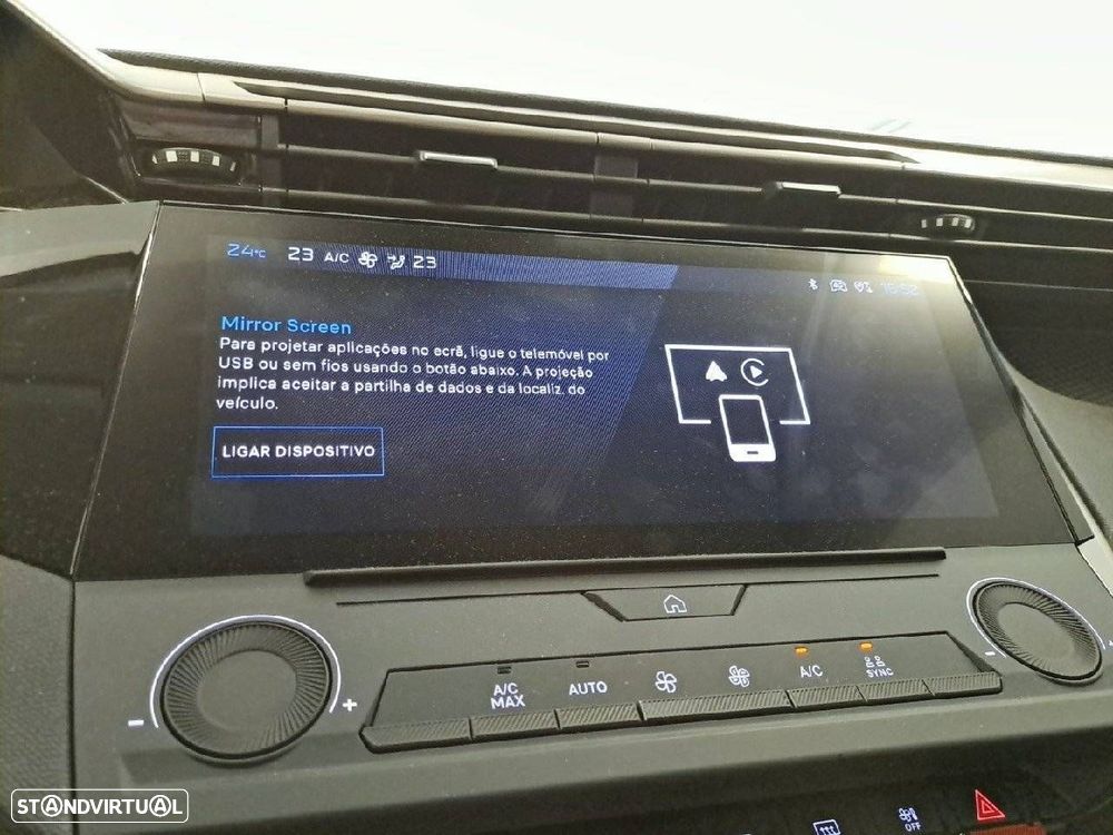 Peugeot 308 1.2 Hybrid Style e-DCS6 - 20