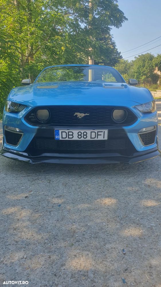 Ford Mustang - 6