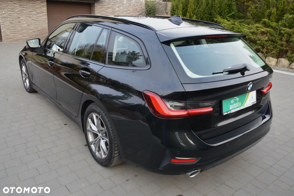 BMW Seria 3 320d Sport Line Shadow - 5