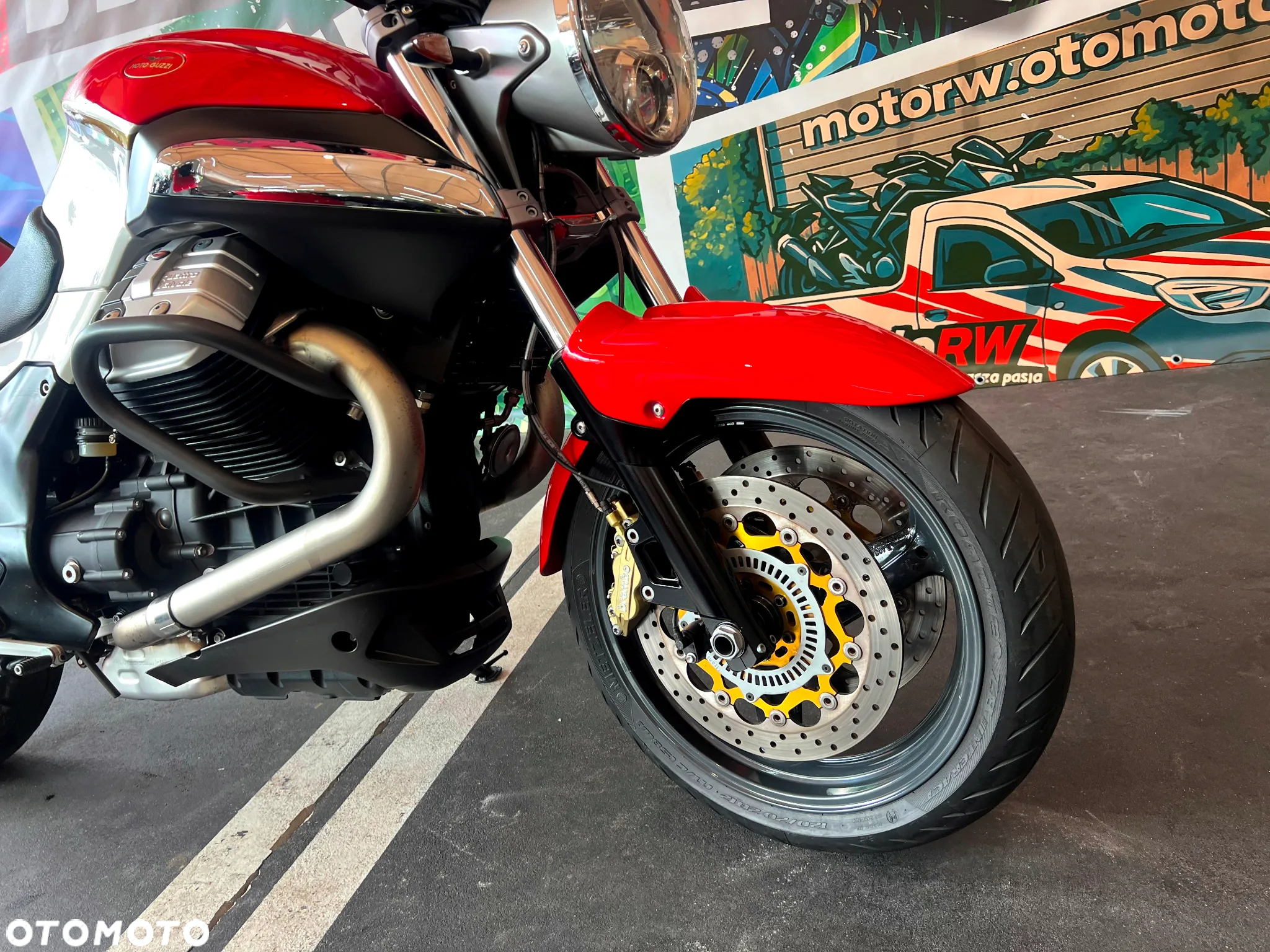 Moto Guzzi 1200 - 6