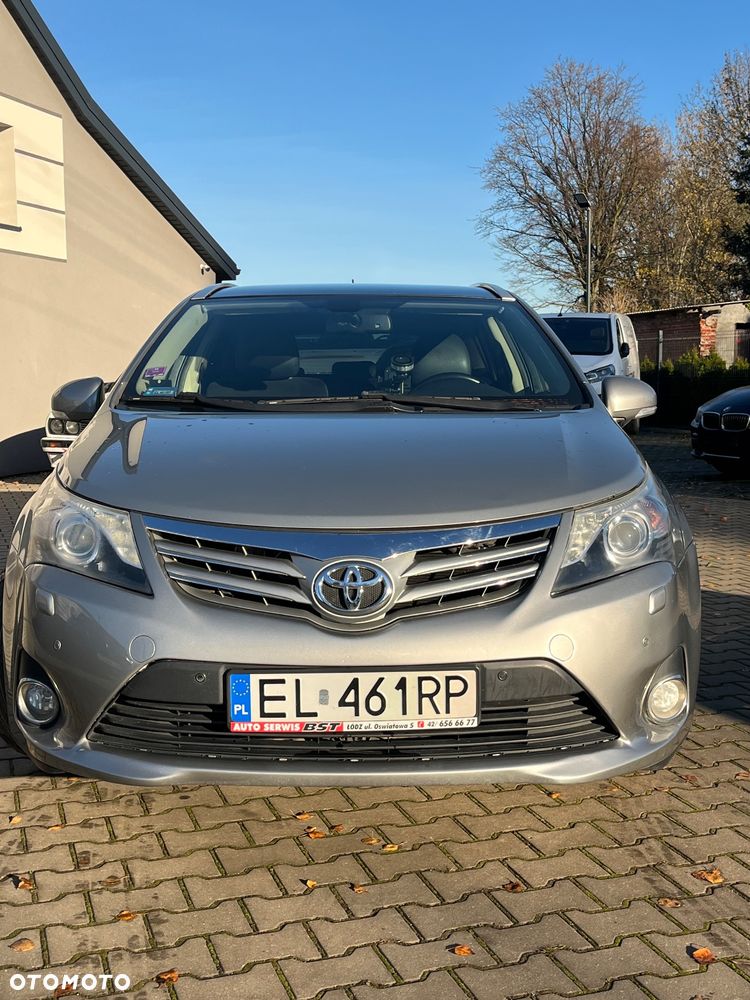 Toyota Avensis 1.8 Premium - 3