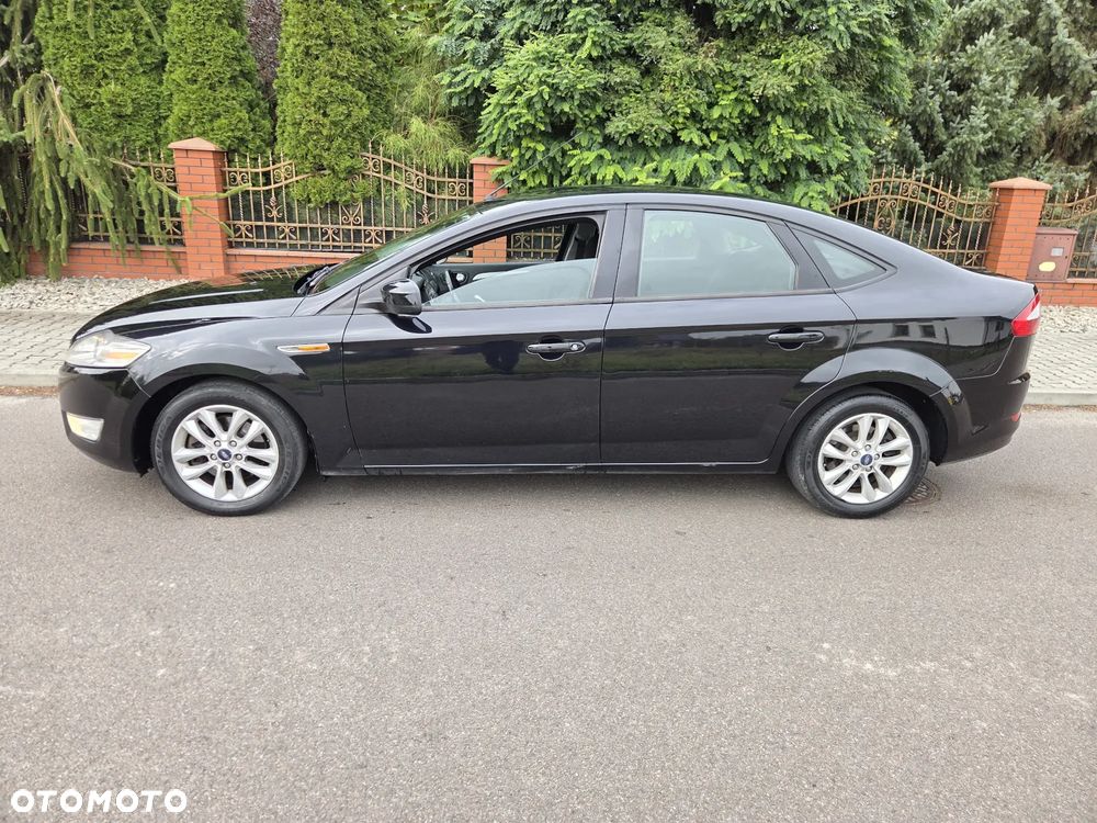 Ford Mondeo - 9