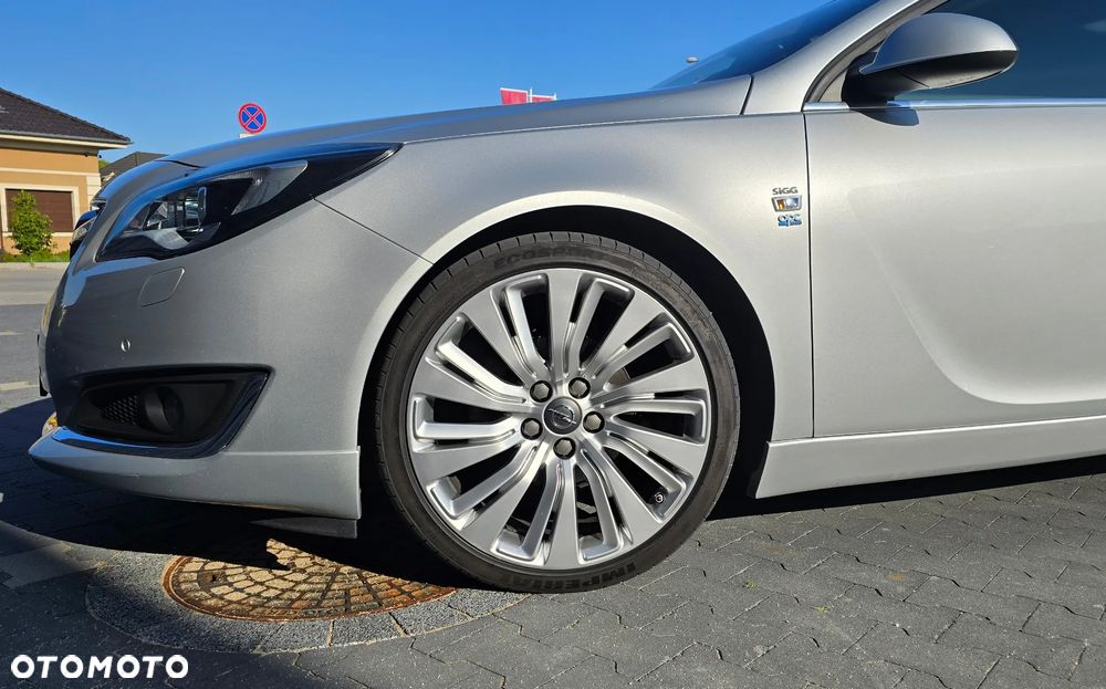Opel Insignia - 8