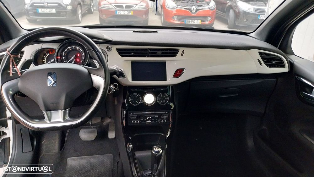 Citroën DS3 1.6 e-HDi So Chic ETG6 - 14