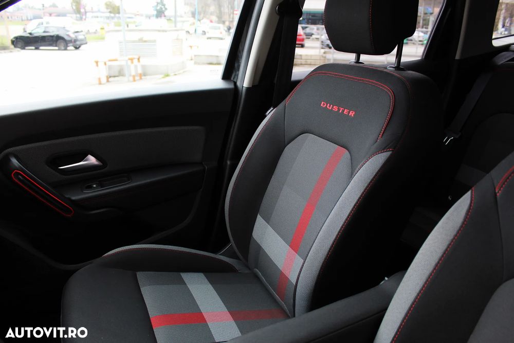 Dacia Duster TCe 130 2WD GPF Celebration - 9