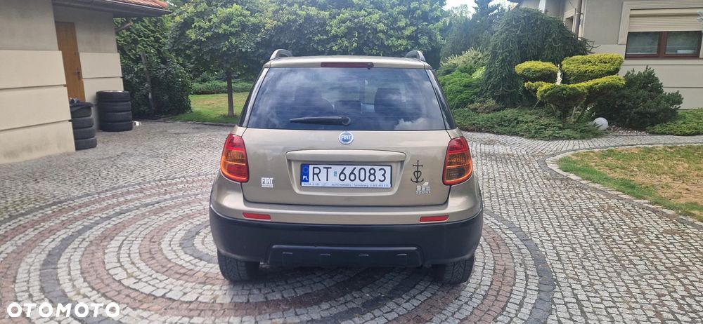 Fiat Sedici 1.6 16V 4x4 Luxury - 9